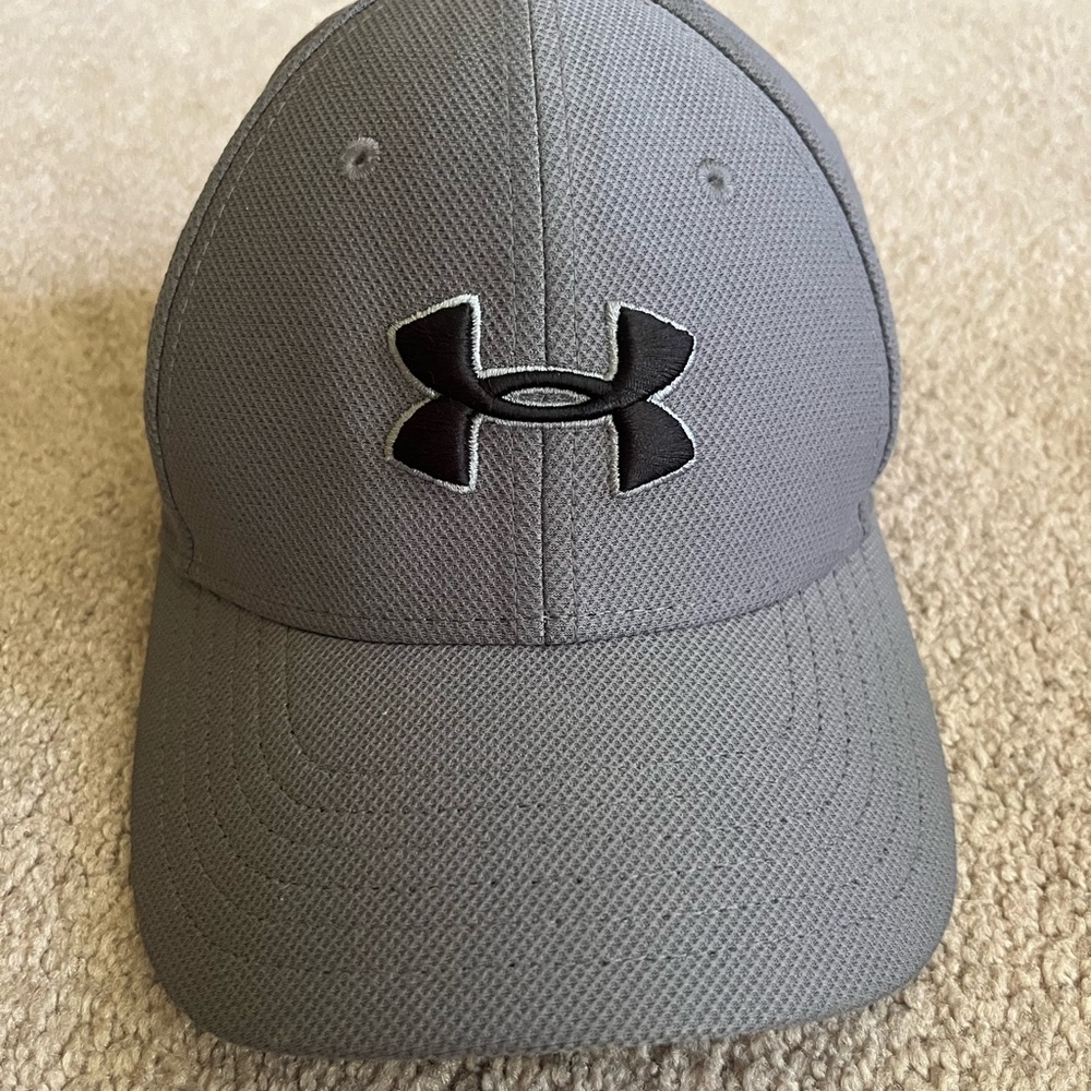 Under Armour Kids Gray Hat with Black Logo